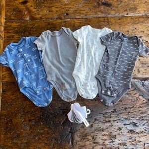 Set of 4 Baby Onesies with Socks